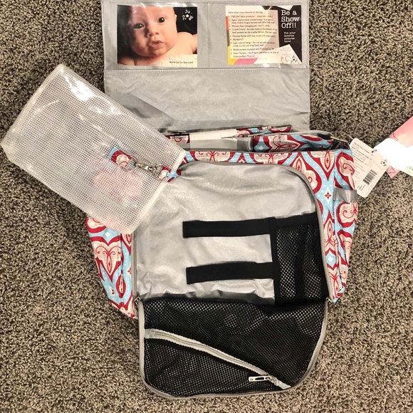 Ju-Ju-Be Be All Diaper Bag in Sweet Hearts print - Picture 7 of 8